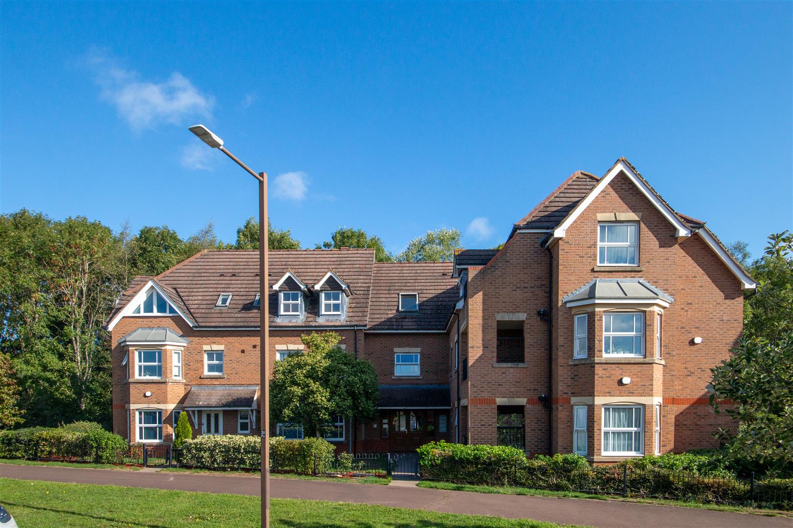 Portishead Drive, Tattenhoe, Milton Keynes